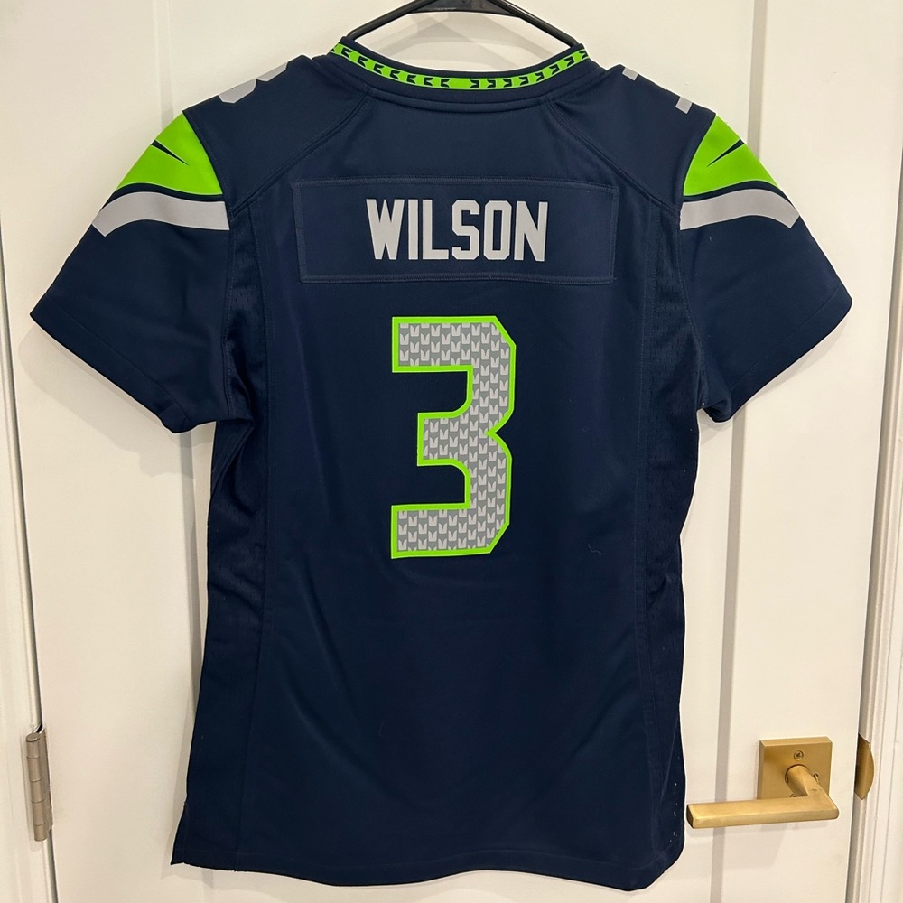 NWOT Women’s SeaHawks Jersey